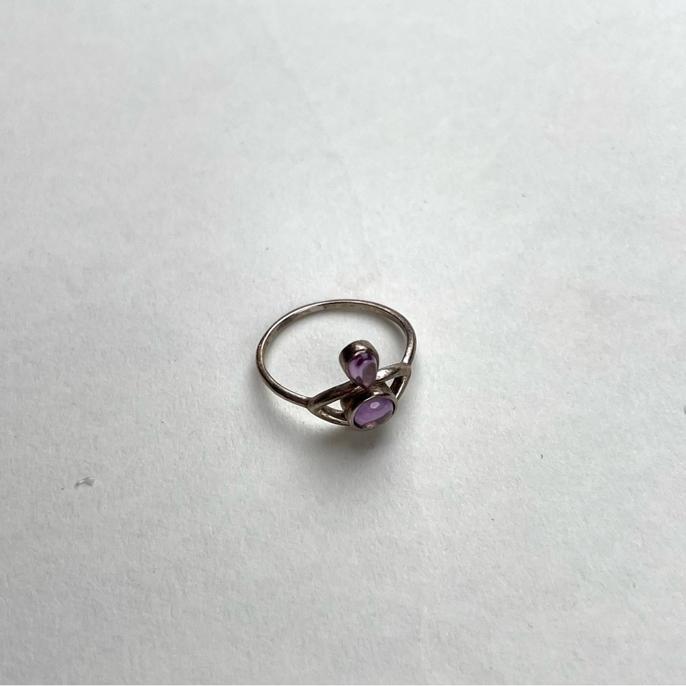 Elegant Purple Stone Women's Ring
